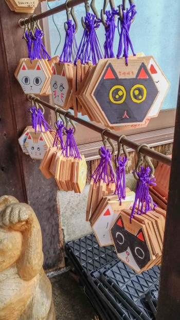 ネコ愛あふれる、撮影スポット盛りだくさんのお寺4090751