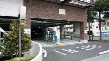 駐車場 / 17