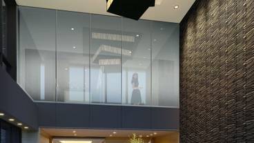 施設の入り口 / 15