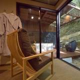 「山のテラス」室内 / 3