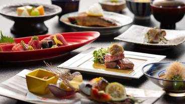 食事・飲み物 / 1