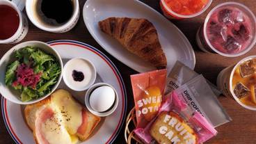 食事・飲み物 / 4