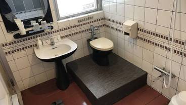 バスルーム / 32