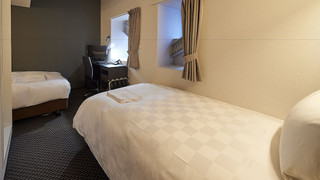 ラージ ツインルーム