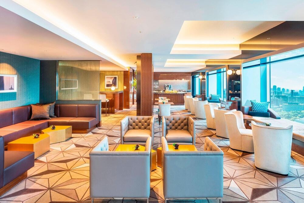 東京の上空でティータイム。煌めく夜景を独占できる3753918