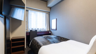 セミダブルベッドルーム 喫煙可