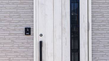 施設の入り口 / 3