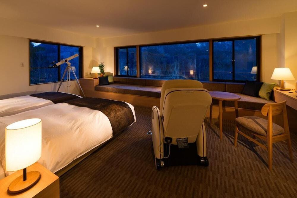 贅沢な100％源泉かけ流し。大自然に抱かれる高原リゾート3385356