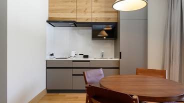 客室キッチン一例 / 14