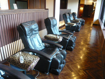 無料のマッサージチェア852413