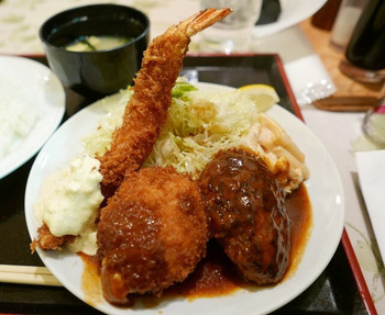 三種のコンビセットが狙い目！1308471