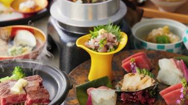 食事・飲み物 / 4