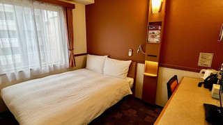 エコノミー ダブルルーム 喫煙可