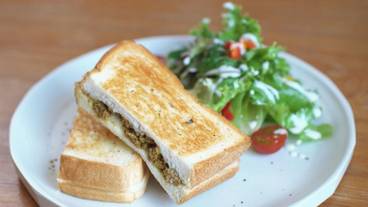 食事・飲み物 / 4