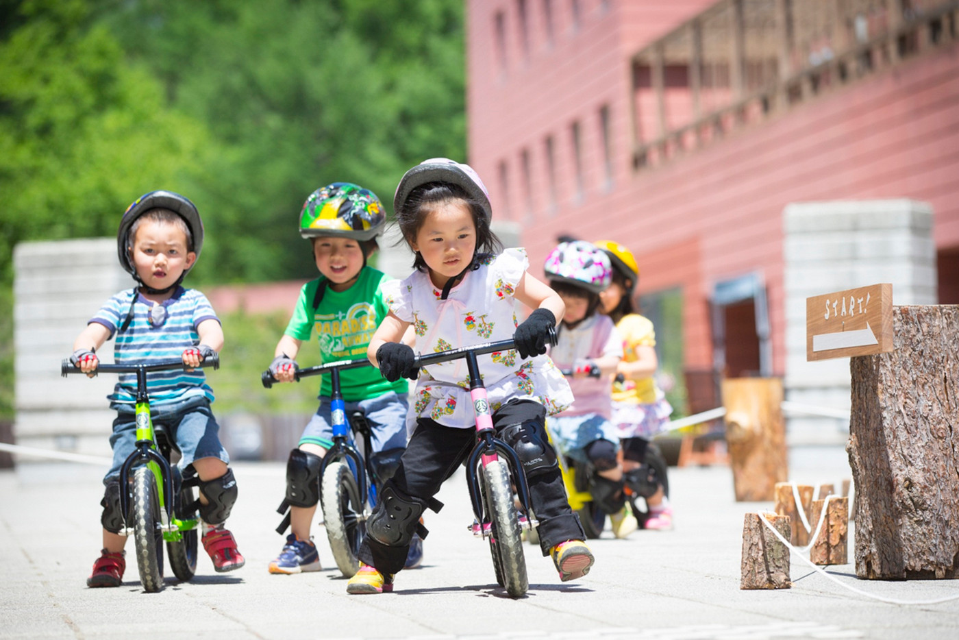 ホテルにいながらアクティビティを満喫！4374902