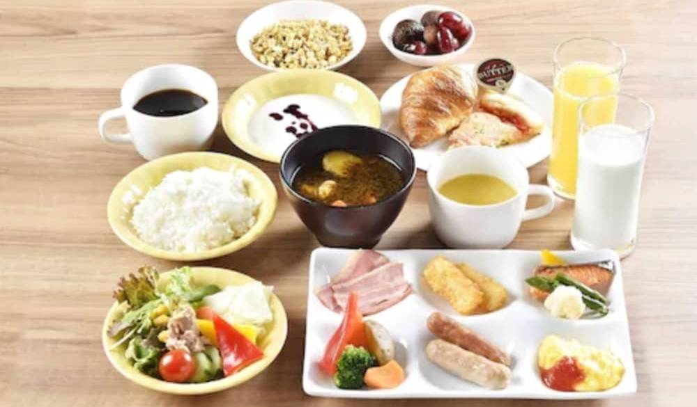 朝食ビュッフェ① / 1