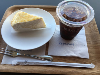 「キーズカフェ 犬吠テラステラス店」 料理 104123122 ケーキセット（ミルクレープ・アイスコーヒー580円）