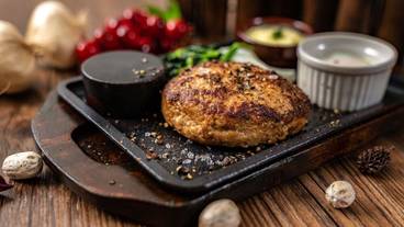 食事・飲み物 / 1