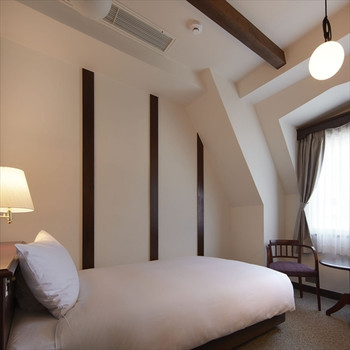 シンプルでスタイリッシュな客室4256953