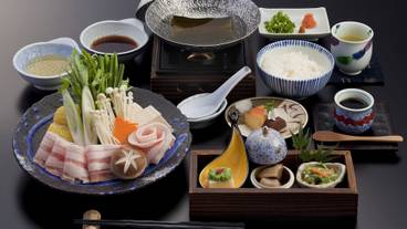 食事・飲み物 / 2