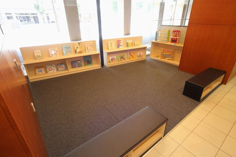 観光の拠点に！ホテル直結のコンビニが便利4753069