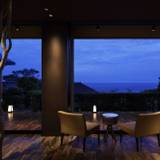 テラスデッキのある絶景ロビー / 2