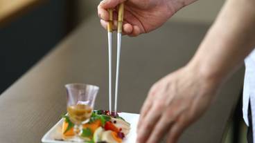 食事・飲み物 / 14