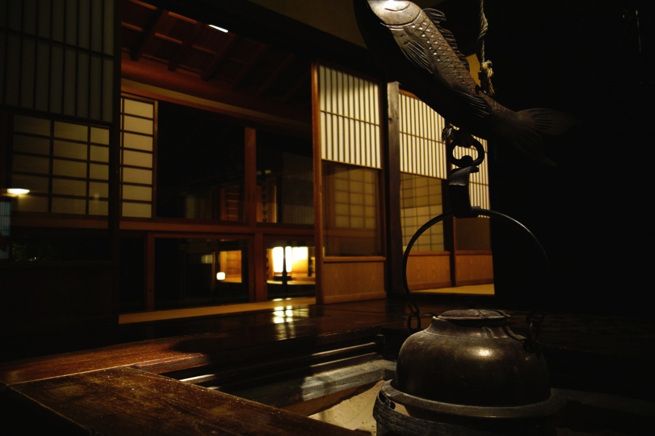 文化財のようなお部屋で過ごす、ラグジュアリーな休日3543596