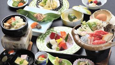 食事・飲み物 / 3