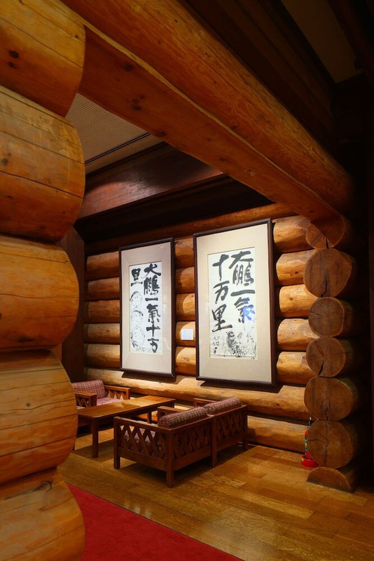 内部エントランス