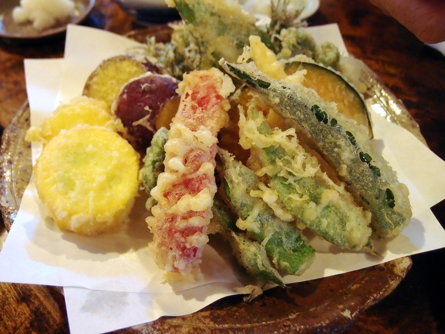 「うずら家」料理 782363 高原野菜の天ぷら盛り合わせ　950円