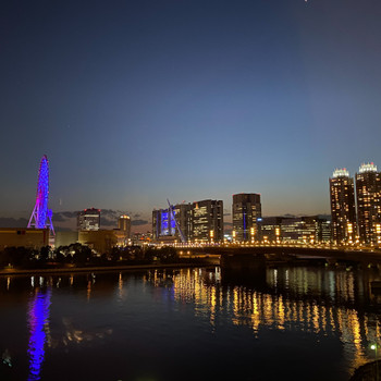 4.水面に反射する美しい夜景にうっとり「ホテルトラスティ東京ベイサイド」4260525