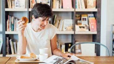 朝食スペース / 11