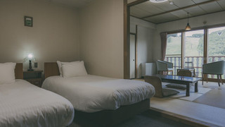 [和洋室] ゲレンデ眺望･最上階/ バス付/ 30平米/ 1-3名 禁煙