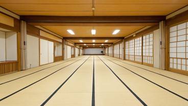 ボールルーム / 9