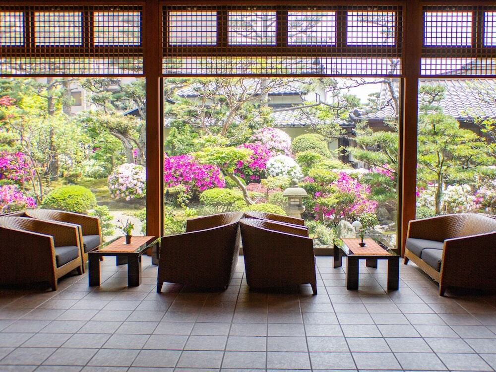 ロビー応接スペース