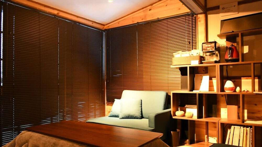 ロビーラウンジ