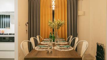 客室内のダイニングエリア / 16