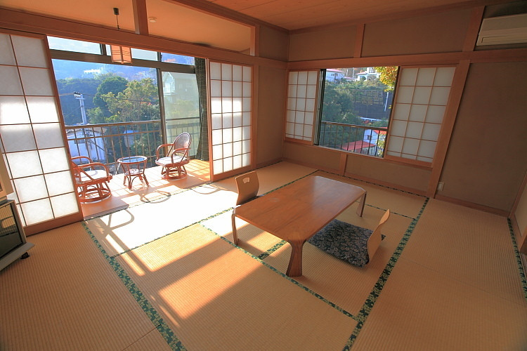 背伸びせずに寛げる。ホッと落ち着く純和風の温泉旅館4062435