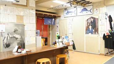 内部エントランス / 2