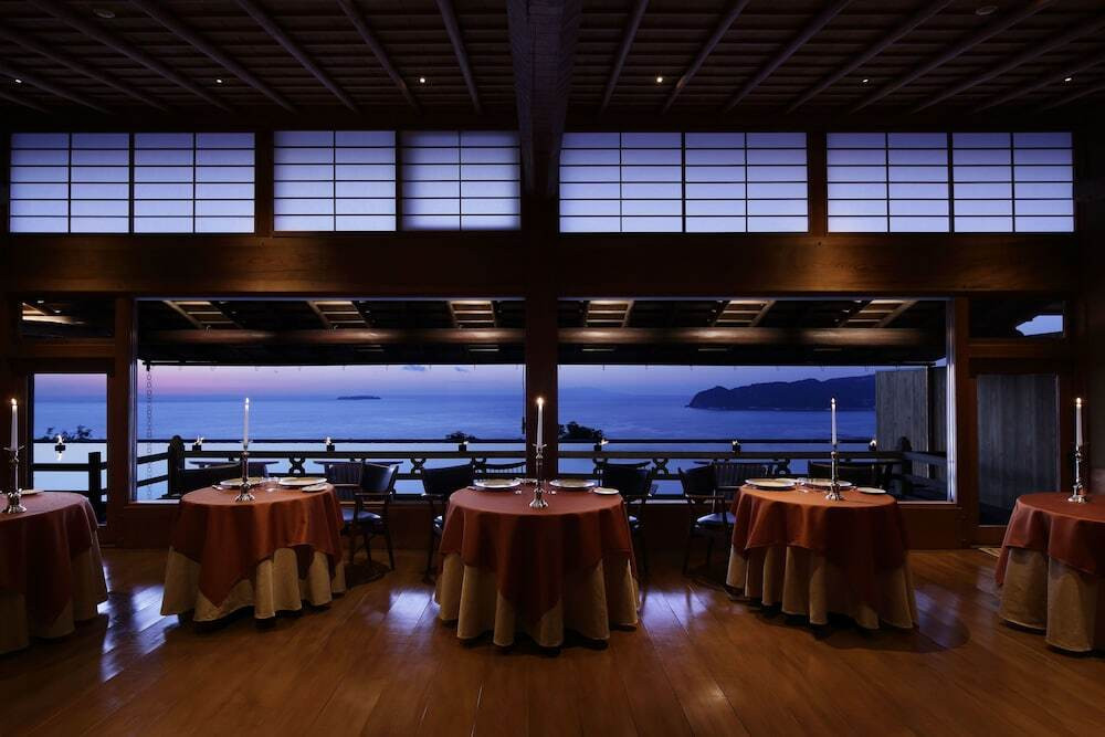 THE HIRAMATSU HOTELS＆RESORTS 熱海（ザ ヒラマツ ホテルズ アンド リゾーツ アタミ） / 1