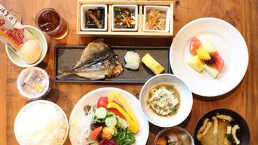 朝食ビュッフェ / 3