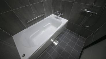 広々としたバスルーム / 16