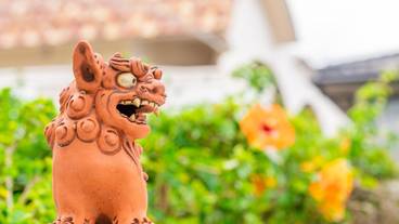 施設の入り口 / 4