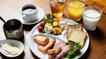 朝食ビュッフェ / 3