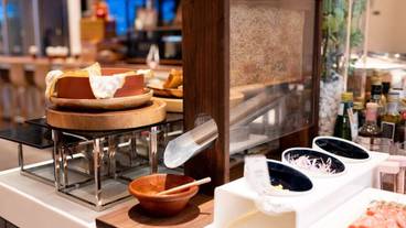 朝食ビュッフェ / 28