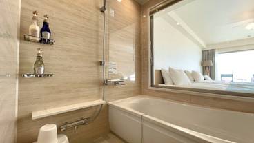 オーシャンフロントツイン バスルーム / 2