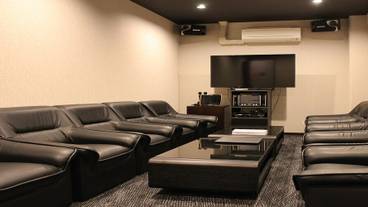 カラオケ ルーム / 29