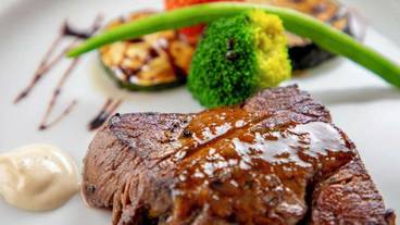 食事・飲み物 / 4