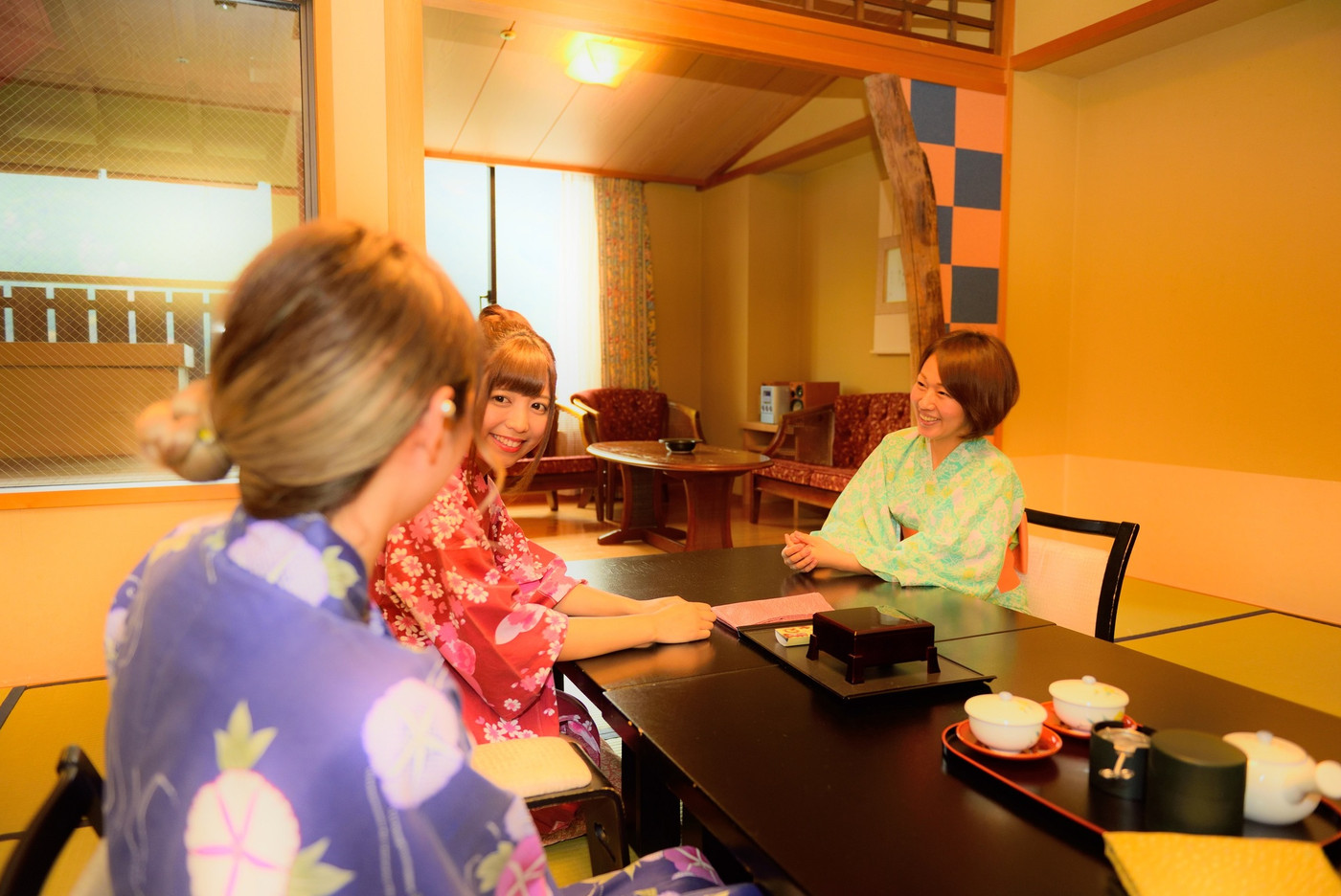 アンティークな雰囲気の館内、夜景がきれいな宿4266559